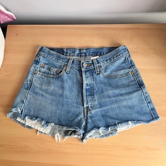 Levi’s Vintage 501 distressed cutoff denim shorts Size 29 - Picture 7 of 12